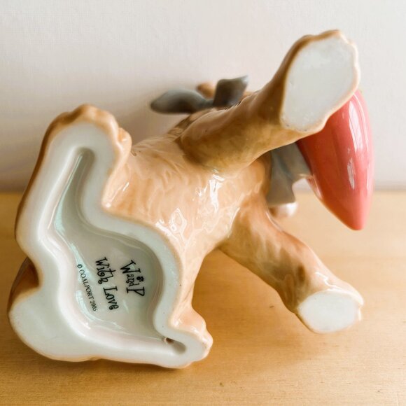 Coalport Whiskers and Paws "With Love" Christmas Figurine - Picture 7 of 14